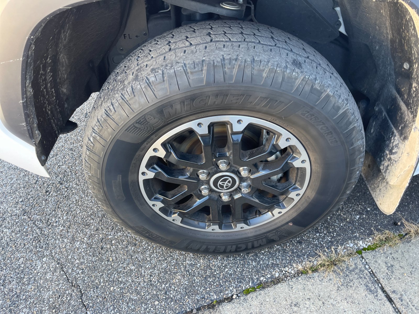 Used 2024 White Toyota SR5 image 7