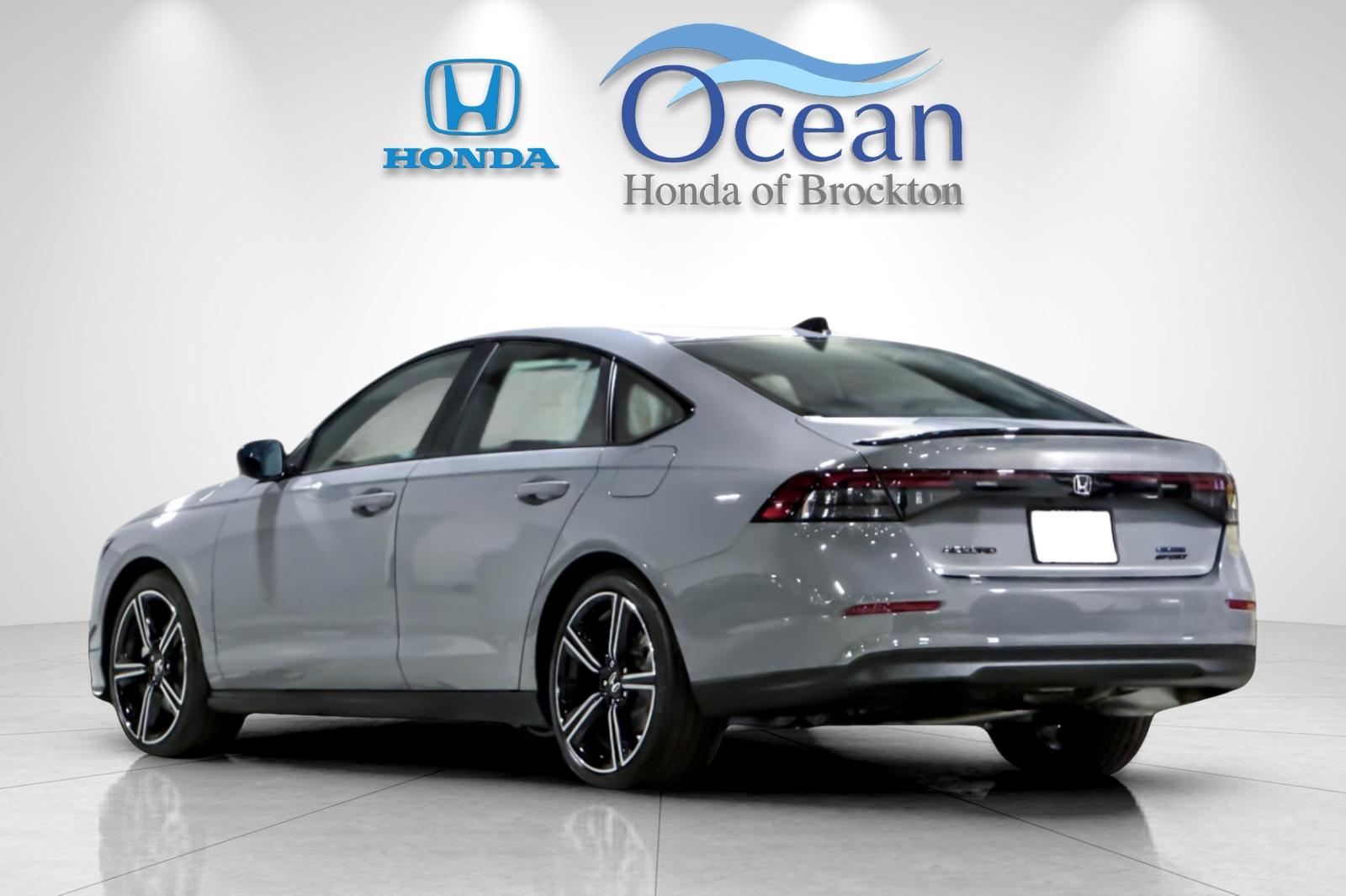 New 2026 Urban Gray Pearl Honda Sport image 3