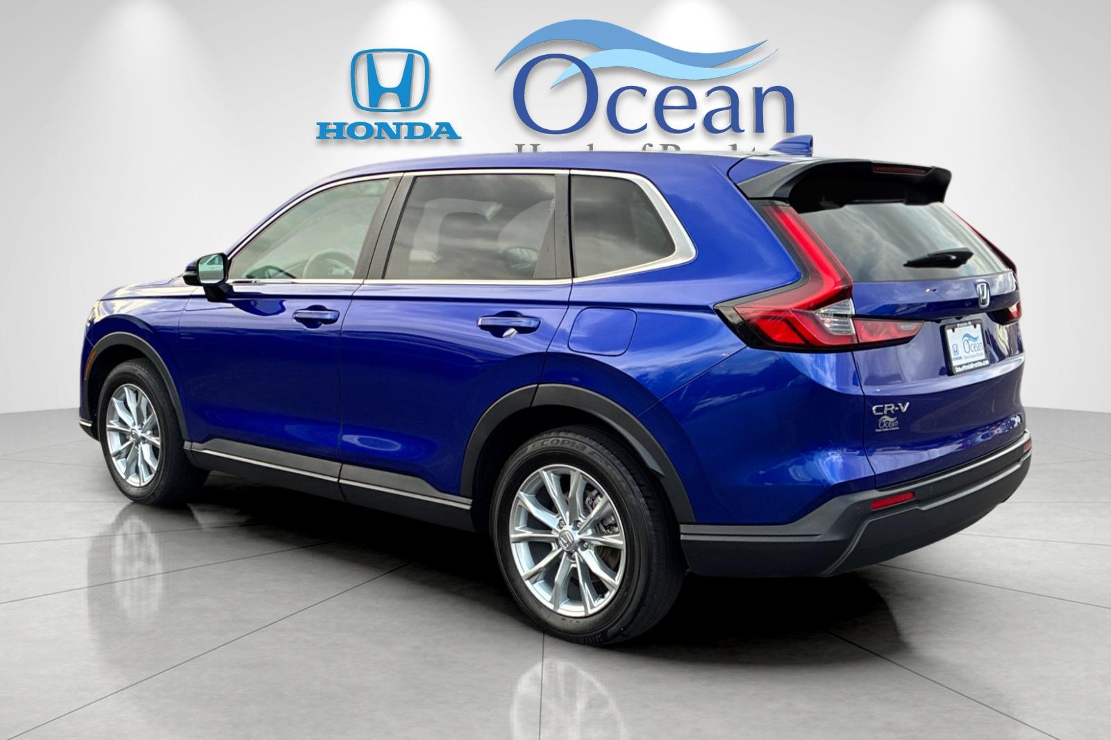 Used 2024 Canyon River Blue Metallic Honda EX-L image 5