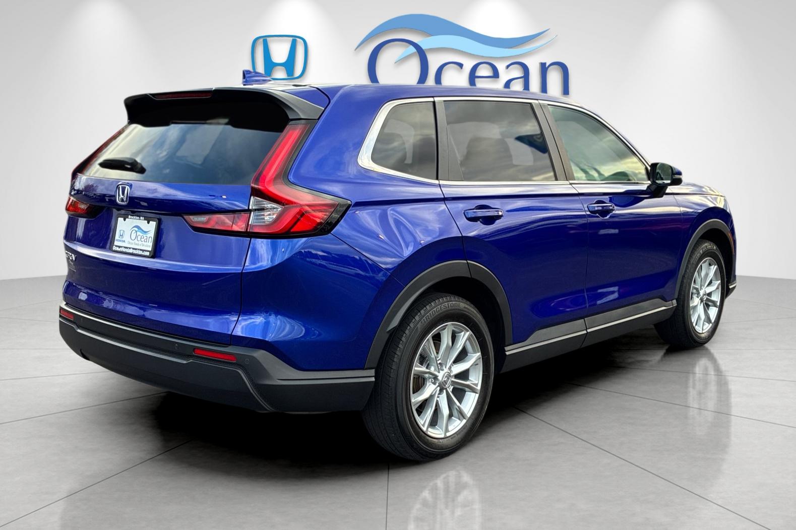 Used 2024 Canyon River Blue Metallic Honda EX-L image 3