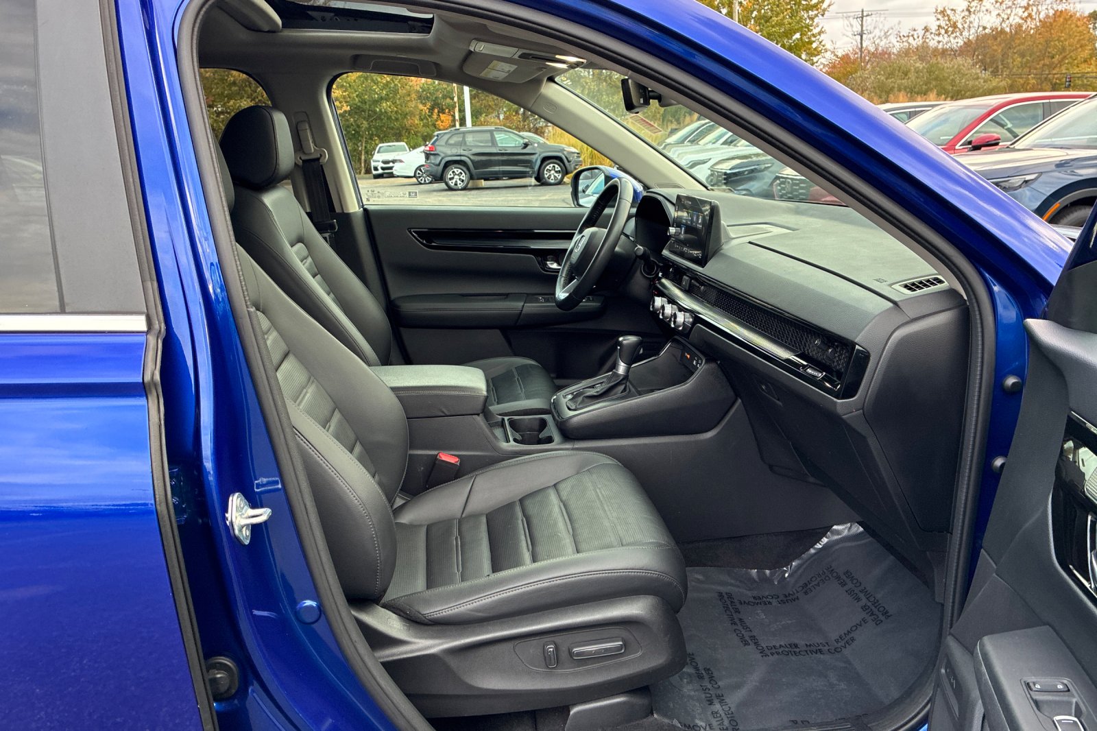 Used 2024 Canyon River Blue Metallic Honda EX-L image 22