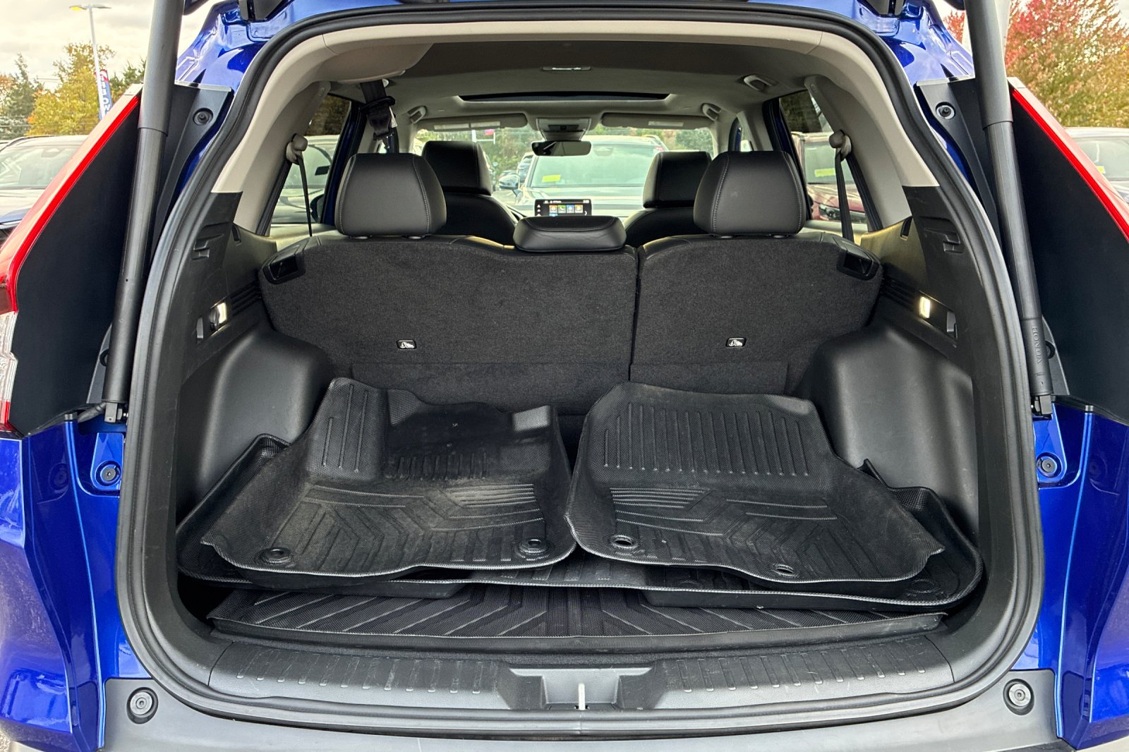 Used 2024 Canyon River Blue Metallic Honda EX-L image 20