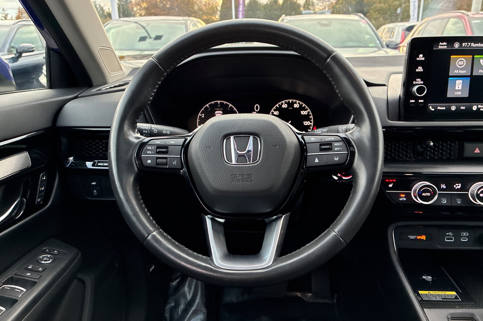 Used 2024 Canyon River Blue Metallic Honda EX-L image 31