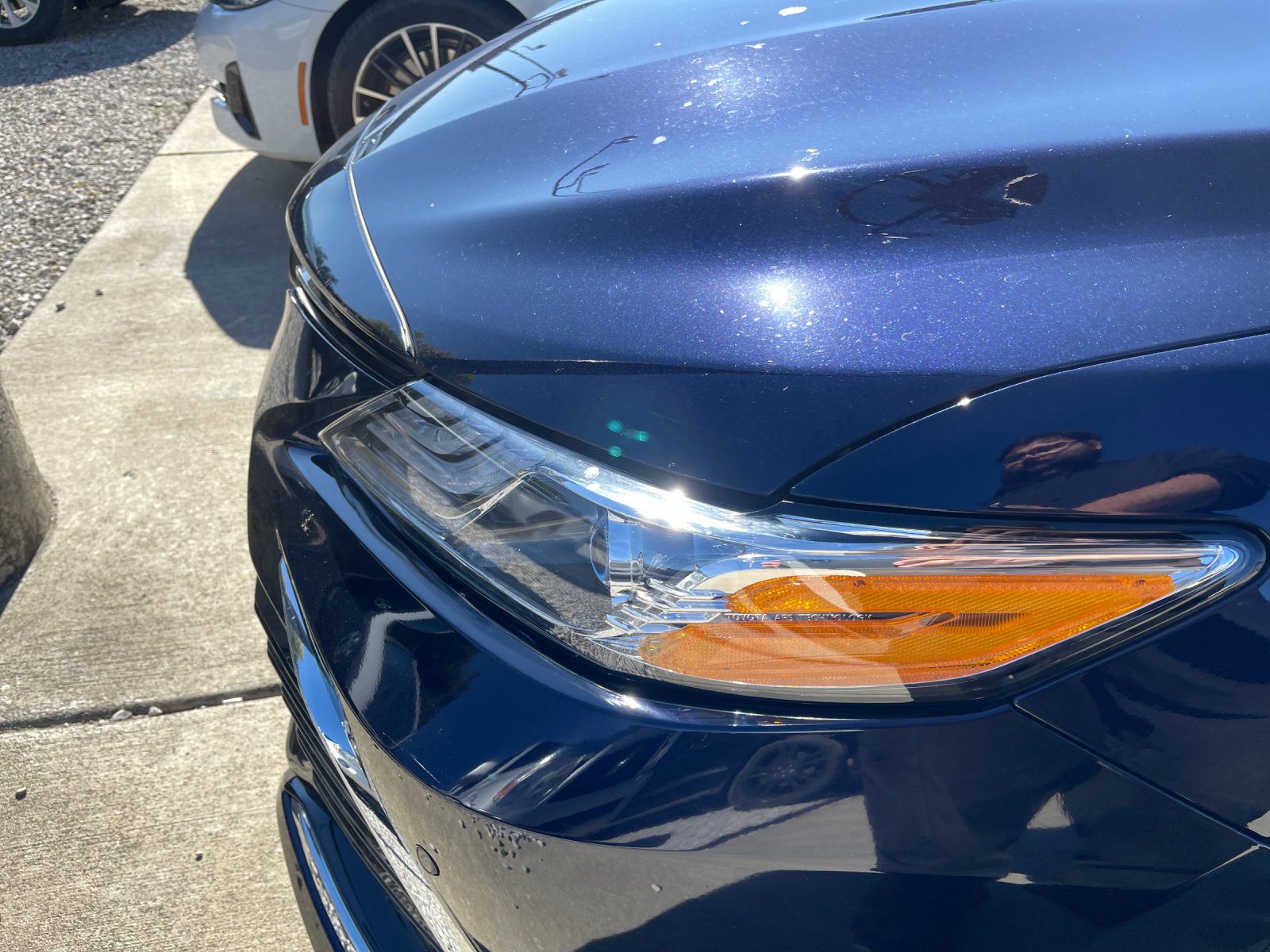 Used 2021  Toyota XLE image 9