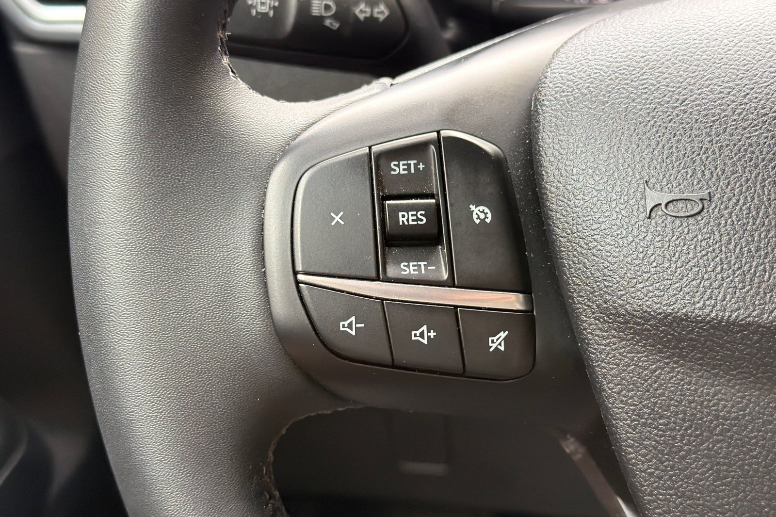 Certified Used 2024 Cactus Green / Gray Ford Outer Banks image 30