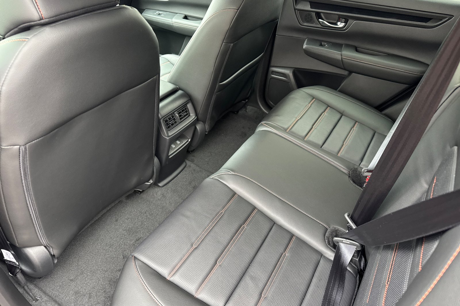 New 2027 Platinum White Pearl Honda Sport-L Hybrid AWD image 13