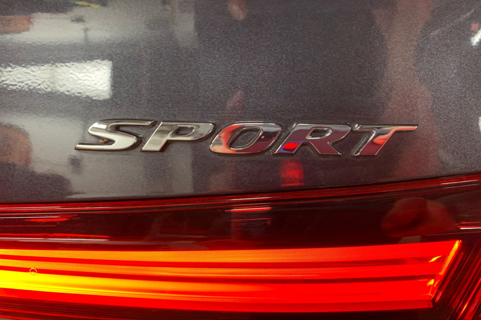 Certified Used 2025 Meteorite Gray Metallic Honda 4D HYBRID SPORT image 32