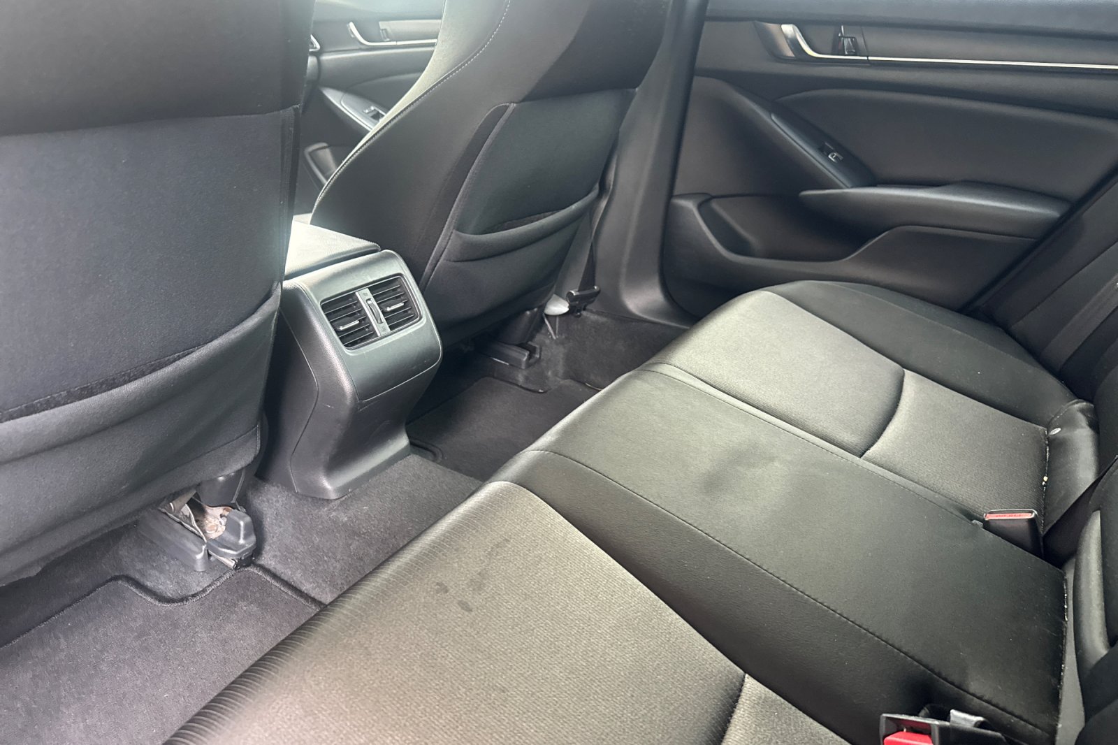 Certified Used 2019 Platinum White Pearl Honda EX image 8