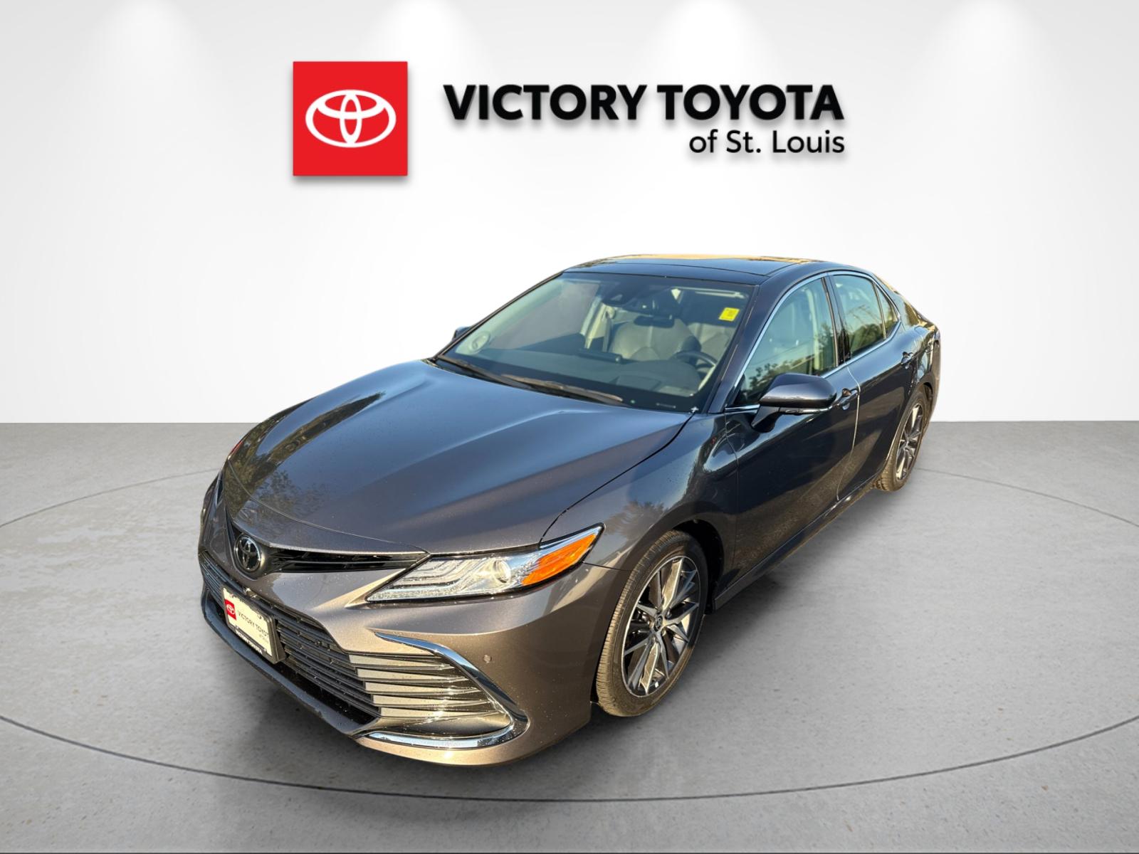 Used 2024 Gray Toyota XLE image 7