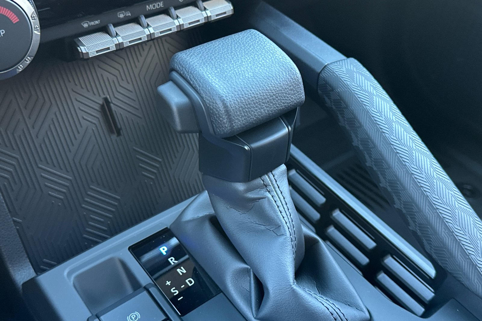 New 2026 Heritage Blue Toyota SR5 image 20