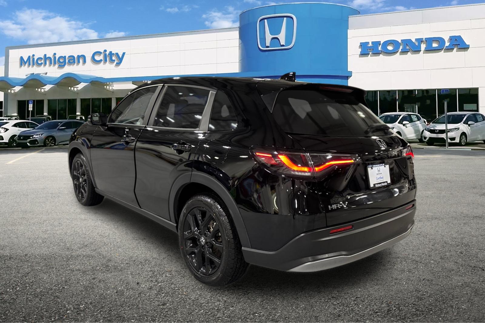 Certified Used 2024 Crystal Black Pearl Honda Sport image 3