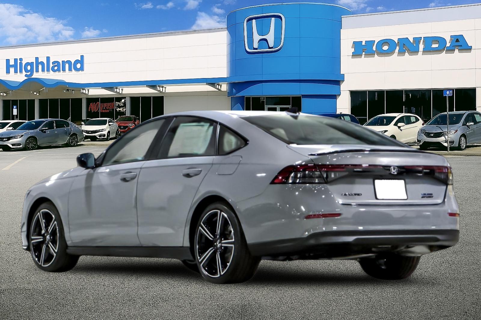 New 2026 Urban Gray Pearl Honda Sport Hybrid image 3