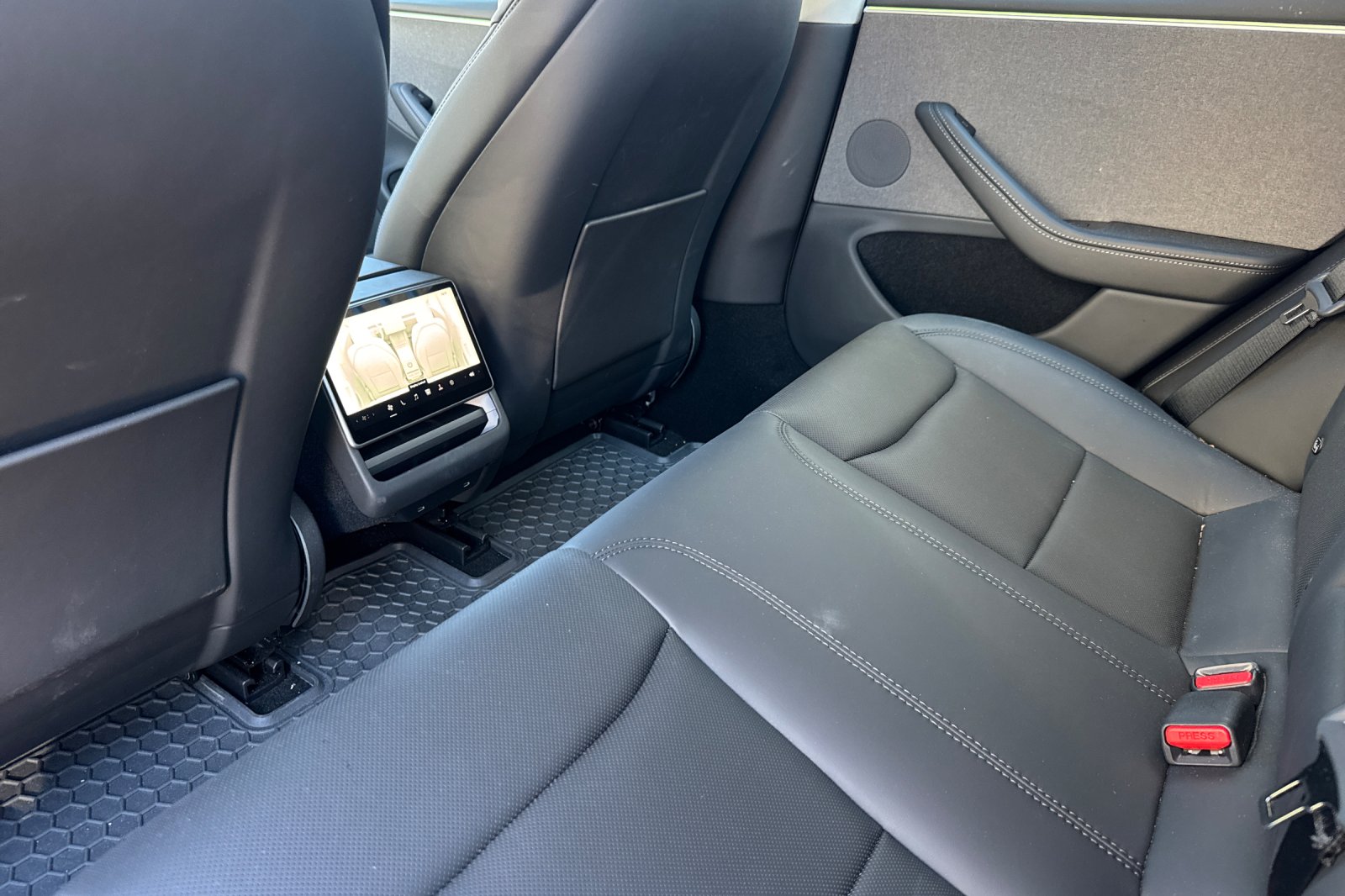 Used 2025 Stealth Gray Tesla Long Range image 8