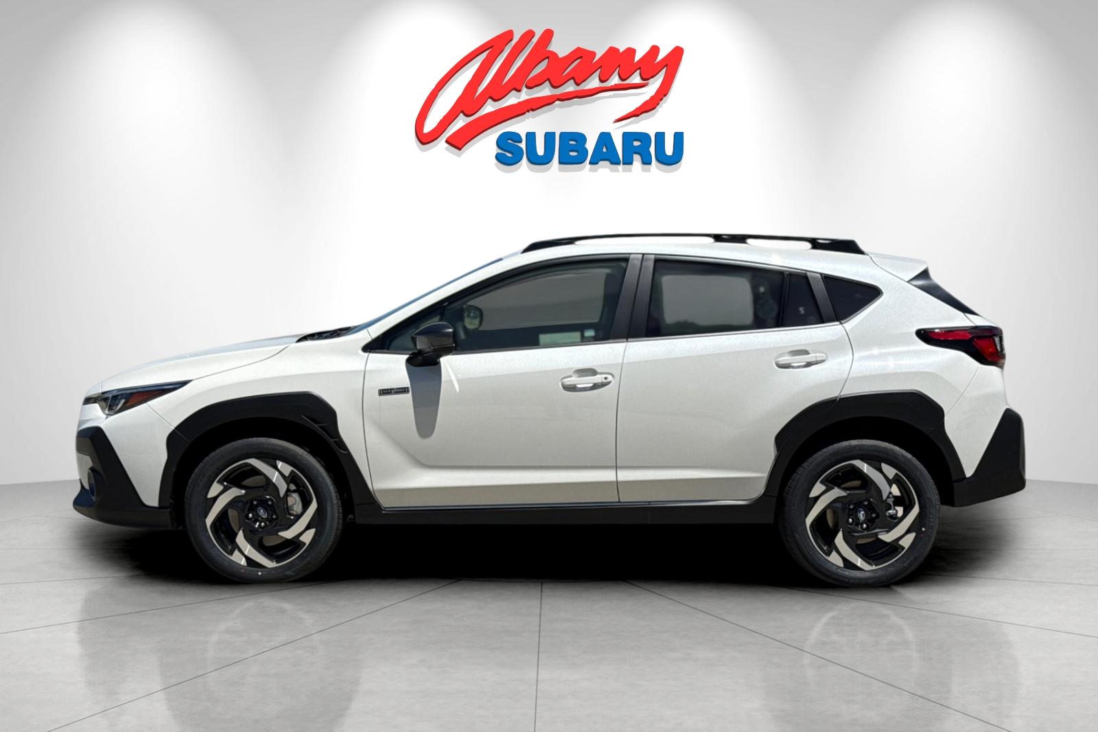 New 2026 CRYSTAL WHITE PEARL Subaru Limited Hybrid image 6