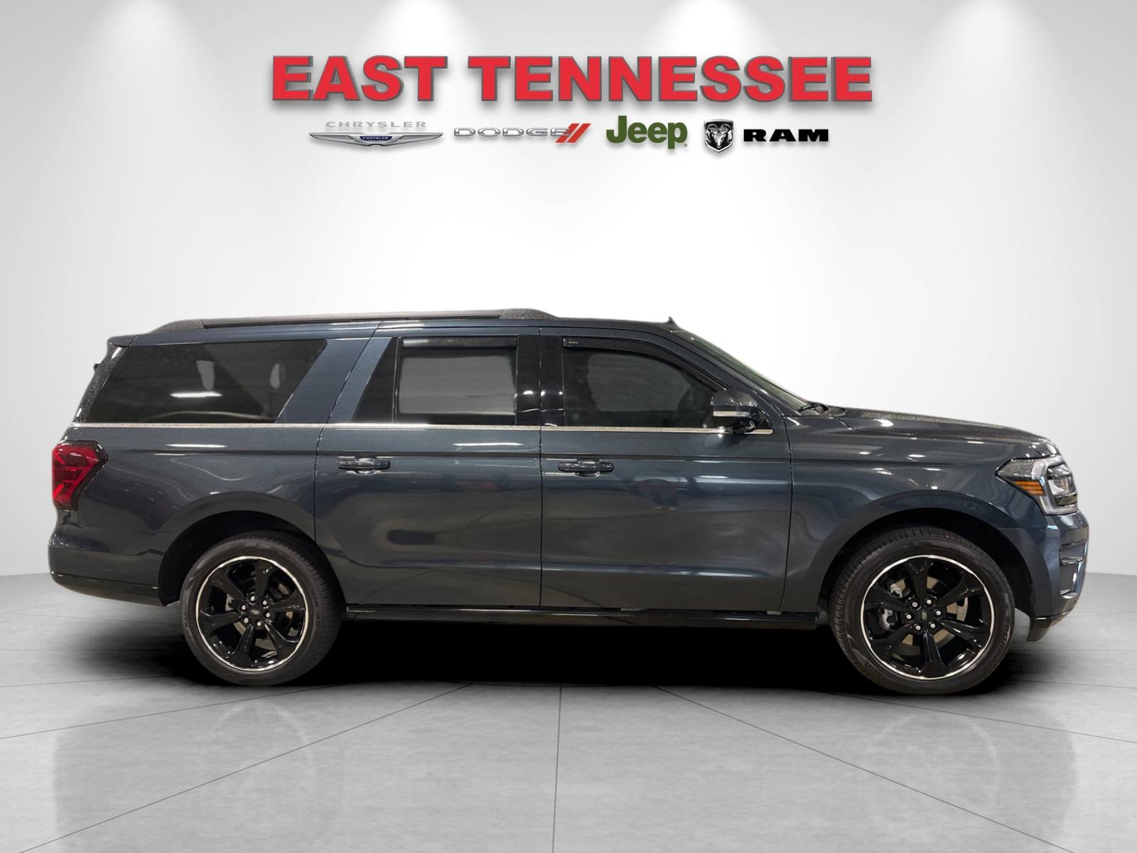 Used 2024 Blue Ford Limited image 2