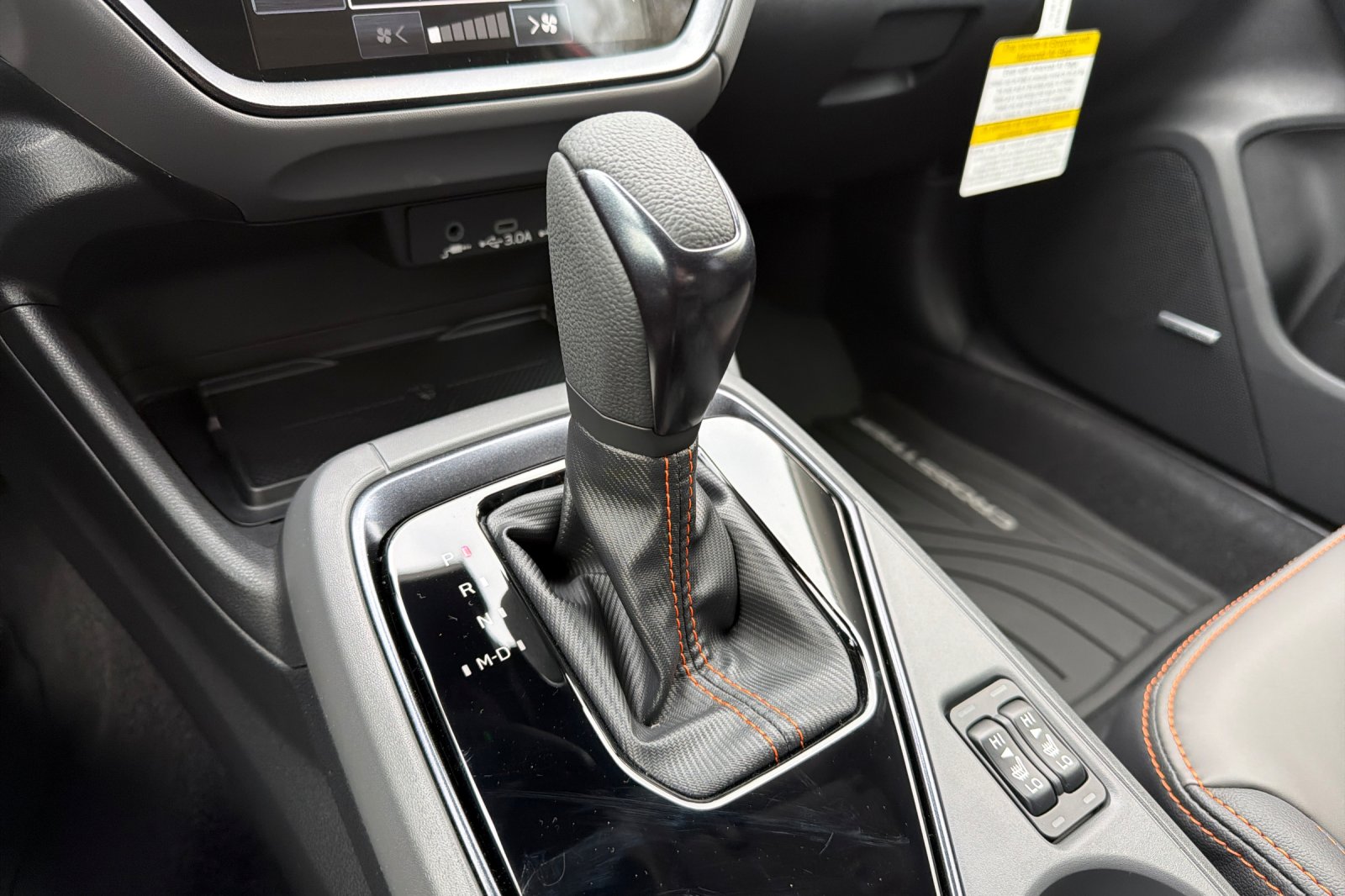 New 2027 IGNITION RED Subaru Limited Hybrid image 22