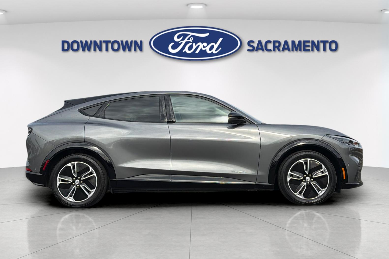 Certified Used 2023 Carbonized Gray Metallic Ford Premium image 7