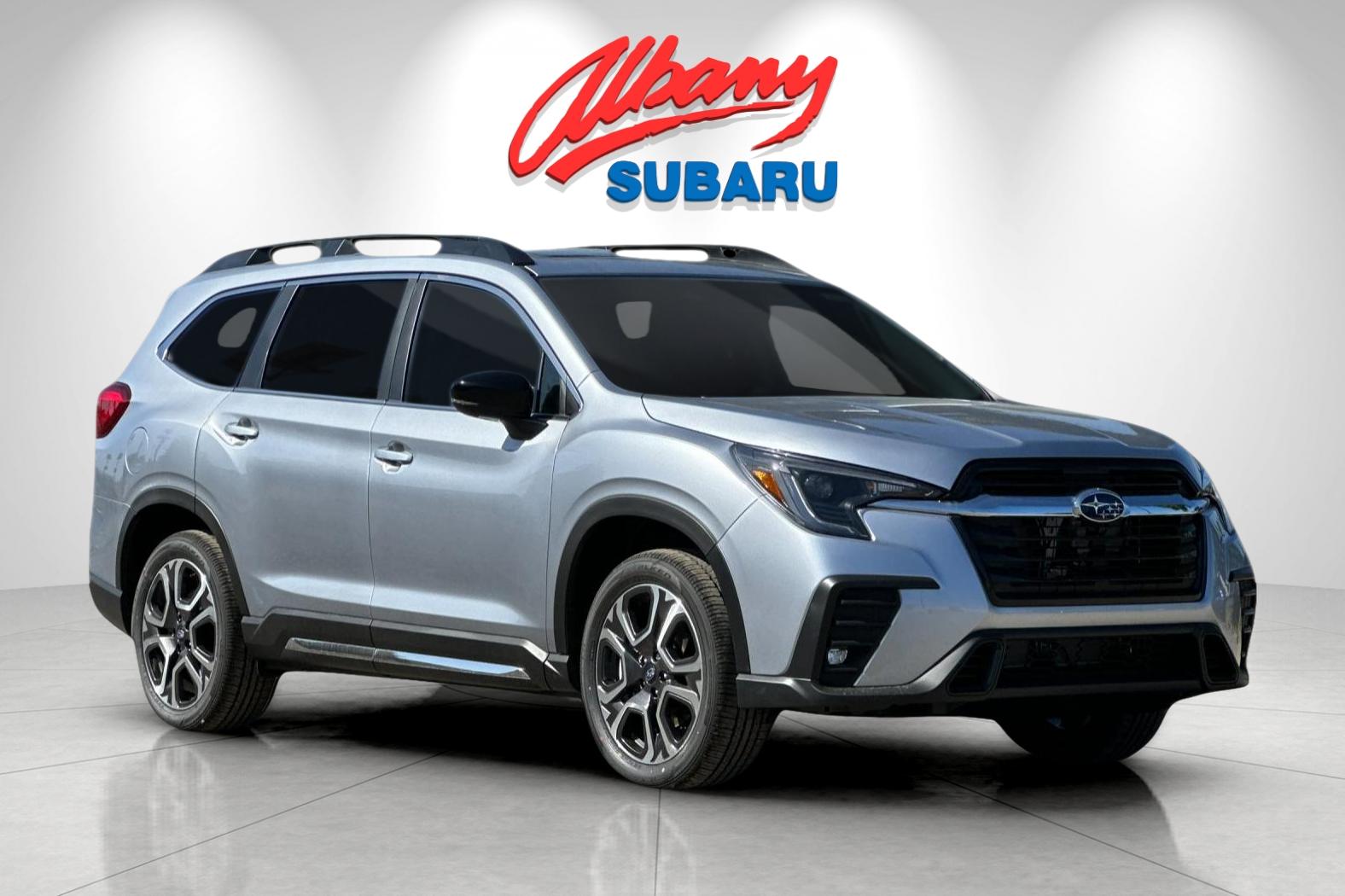 New 2026 ICE SILVER METALLIC Subaru Limited 7-Passenger image 2