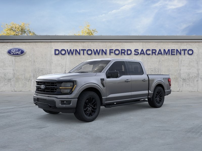 New 2026 Carbonized Gray Metallic Ford XLT image 2
