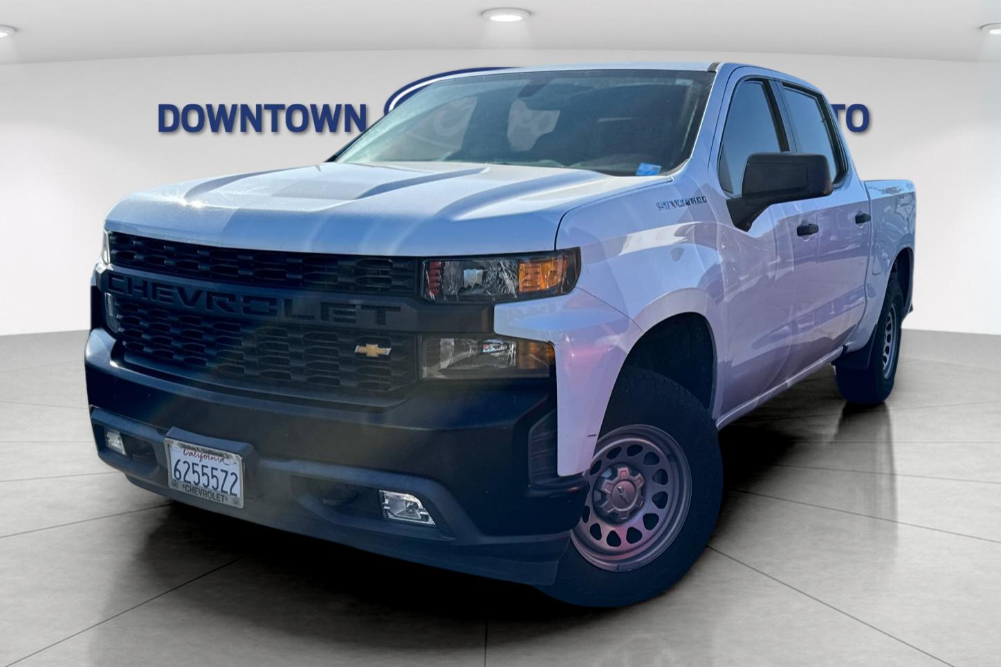 Used 2020 Summit White Chevrolet WT image 2