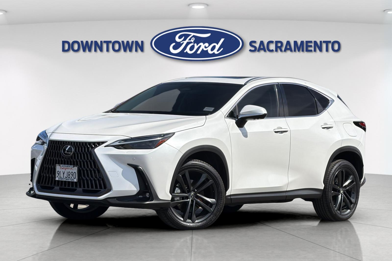 Used 2024 Eminent White Pearl Lexus 450h+ Luxury image 2
