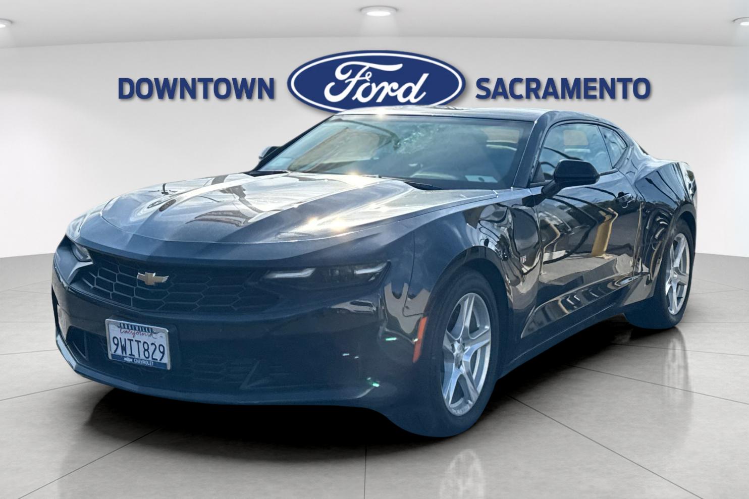 Used 2023 Black Chevrolet 1LT image 2