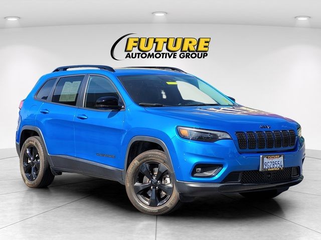 New 2023 Hydro Blue Pearl-Coat Exterior Paint Jeep Altitude image 2