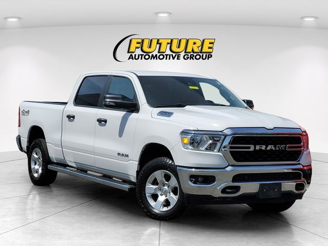 Used 2023 White Ram Big Horn/Lone Star image 2