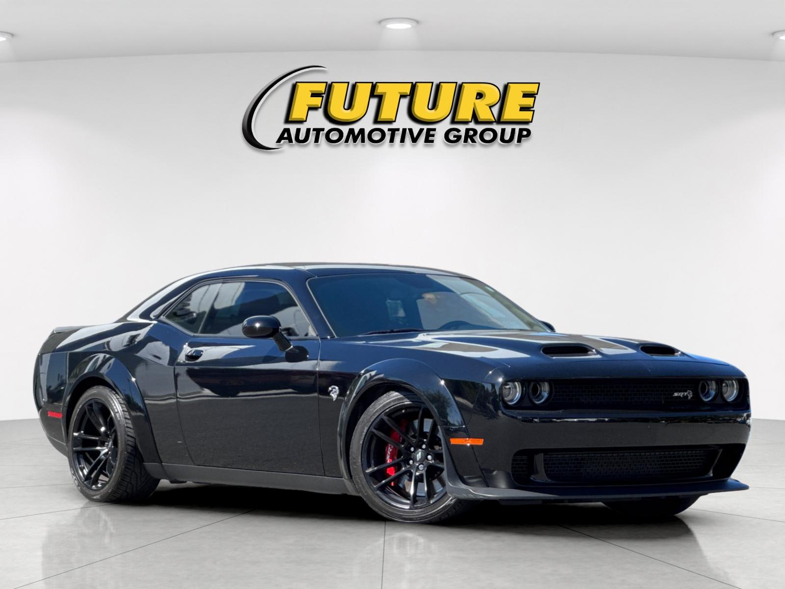 Used 2022 Black Dodge SRT Hellcat image 2