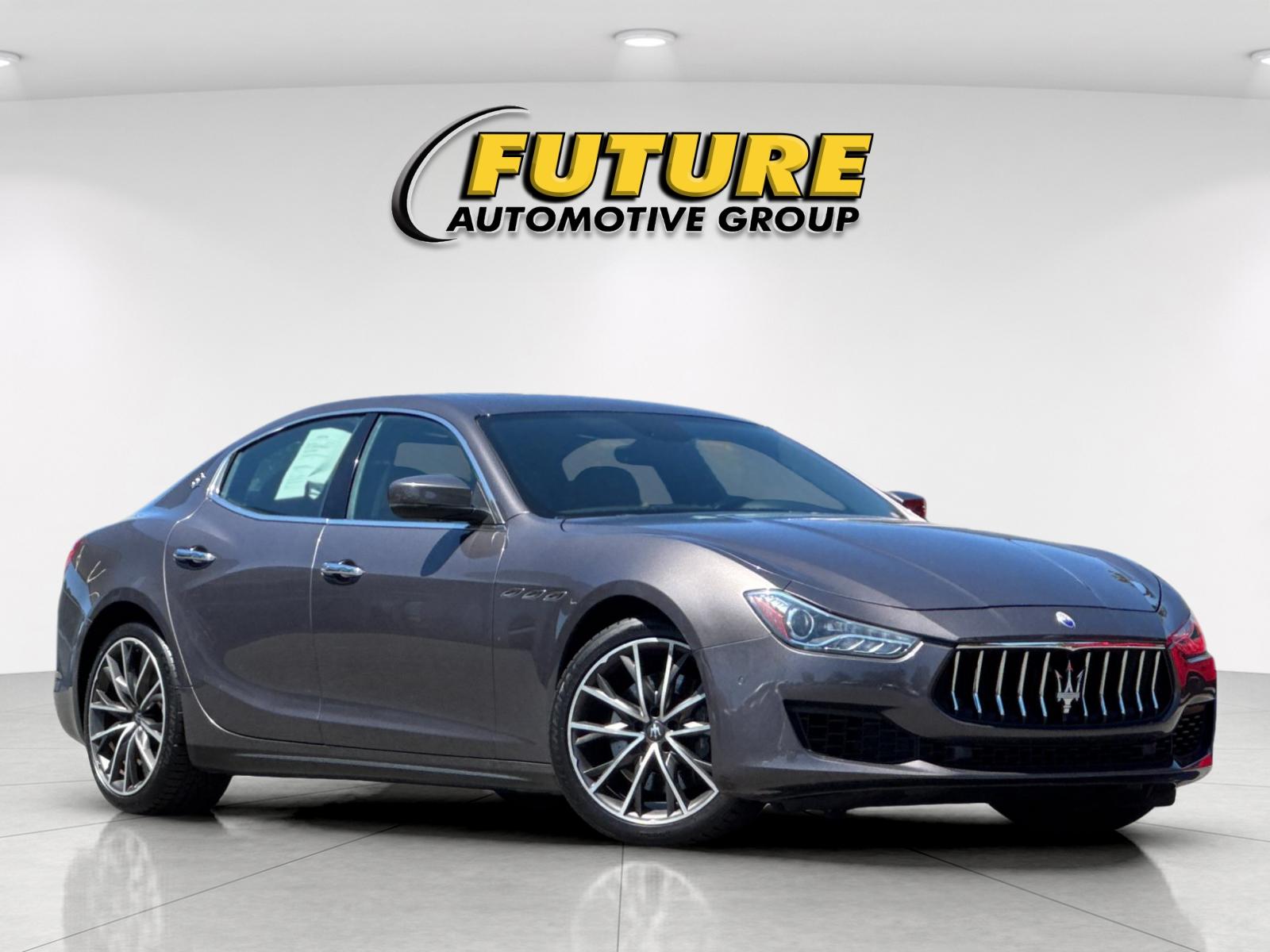 Used 2019 Gray Maserati S image 2