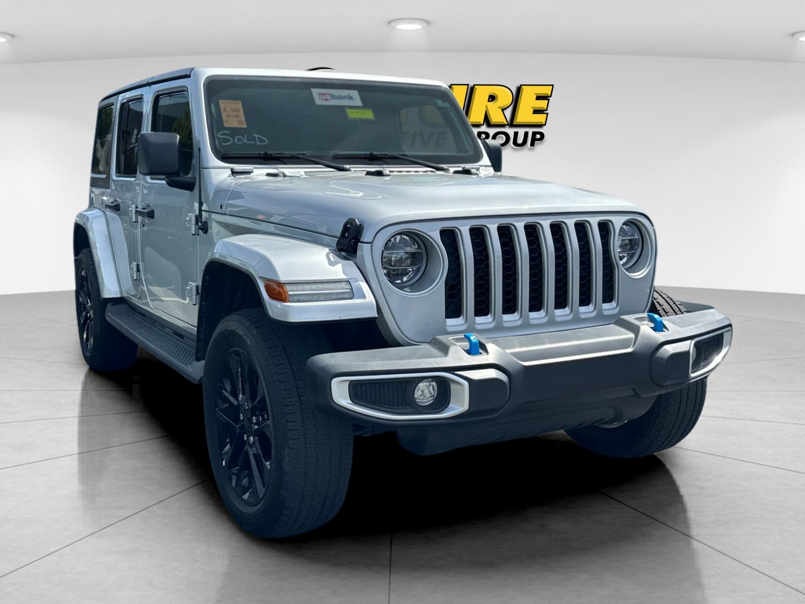 Used 2022 Silver Jeep Unlimited Sahara 4xe image 2
