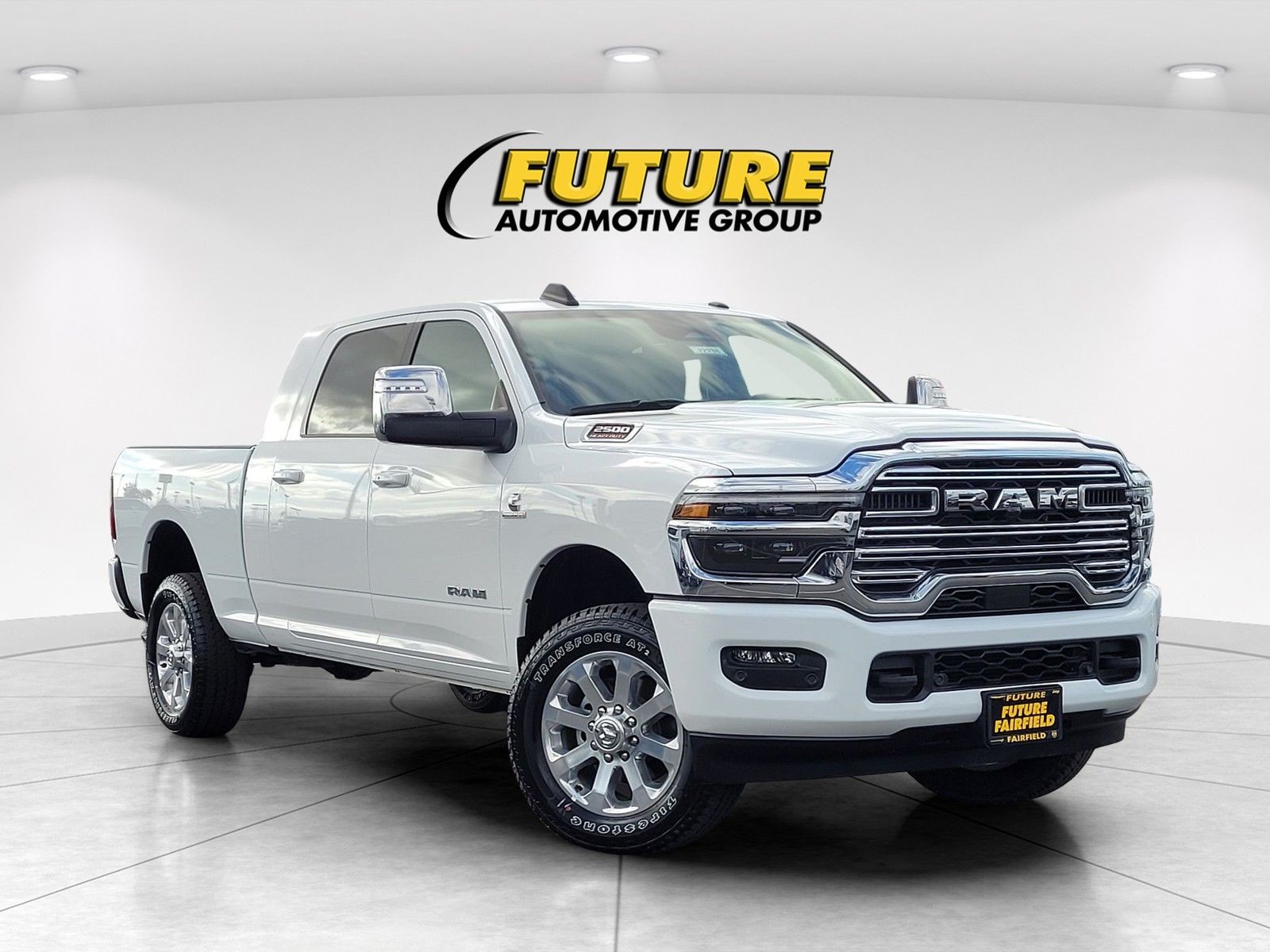 New 2026 Bright White Clear-Coat Exterior Paint RAM Laramie image 2