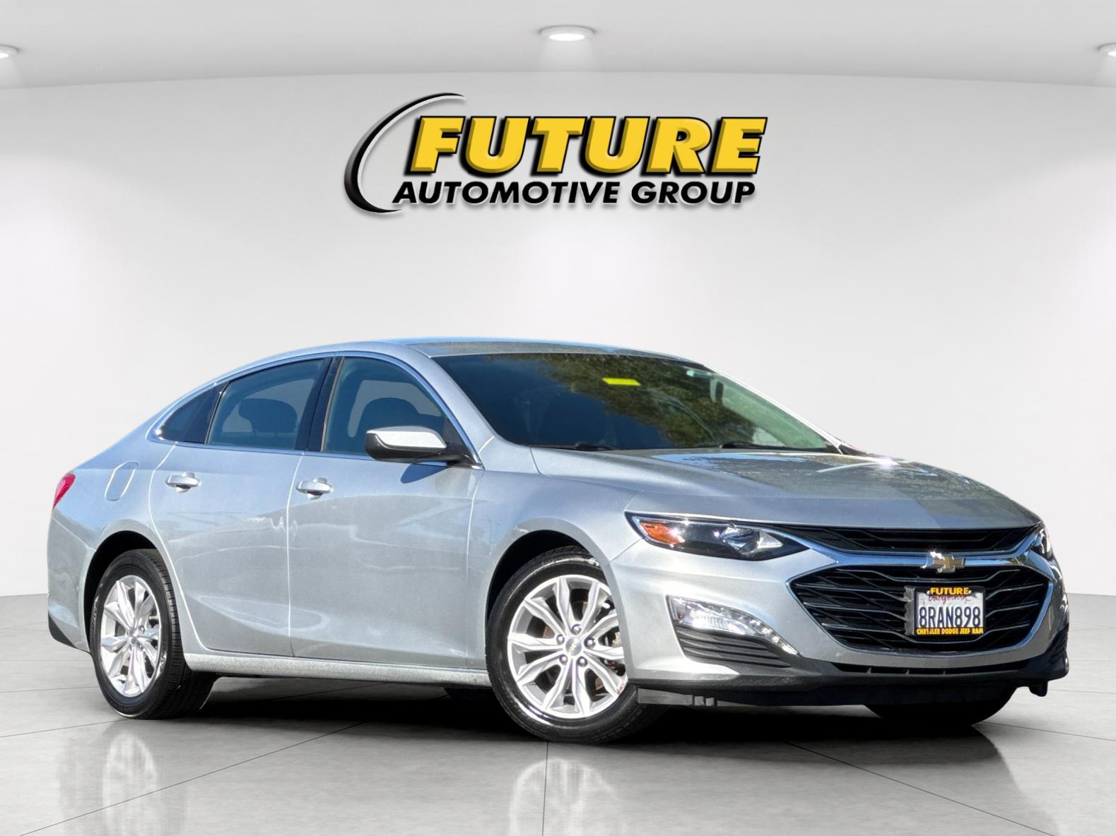 Used 2021 Silver Chevrolet LT image 2
