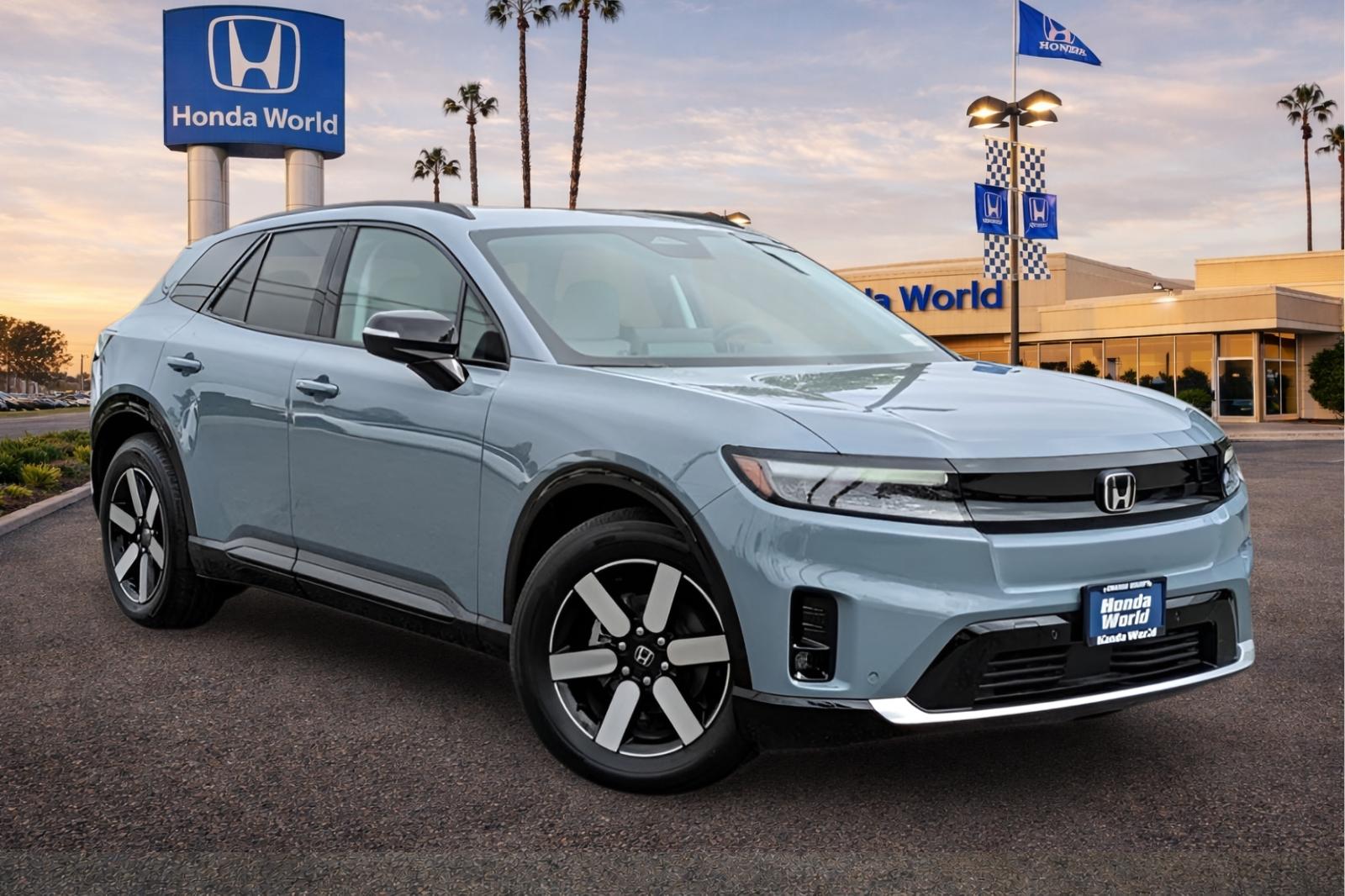 New 2026 Sonic Gray Pearl Honda Touring image 2