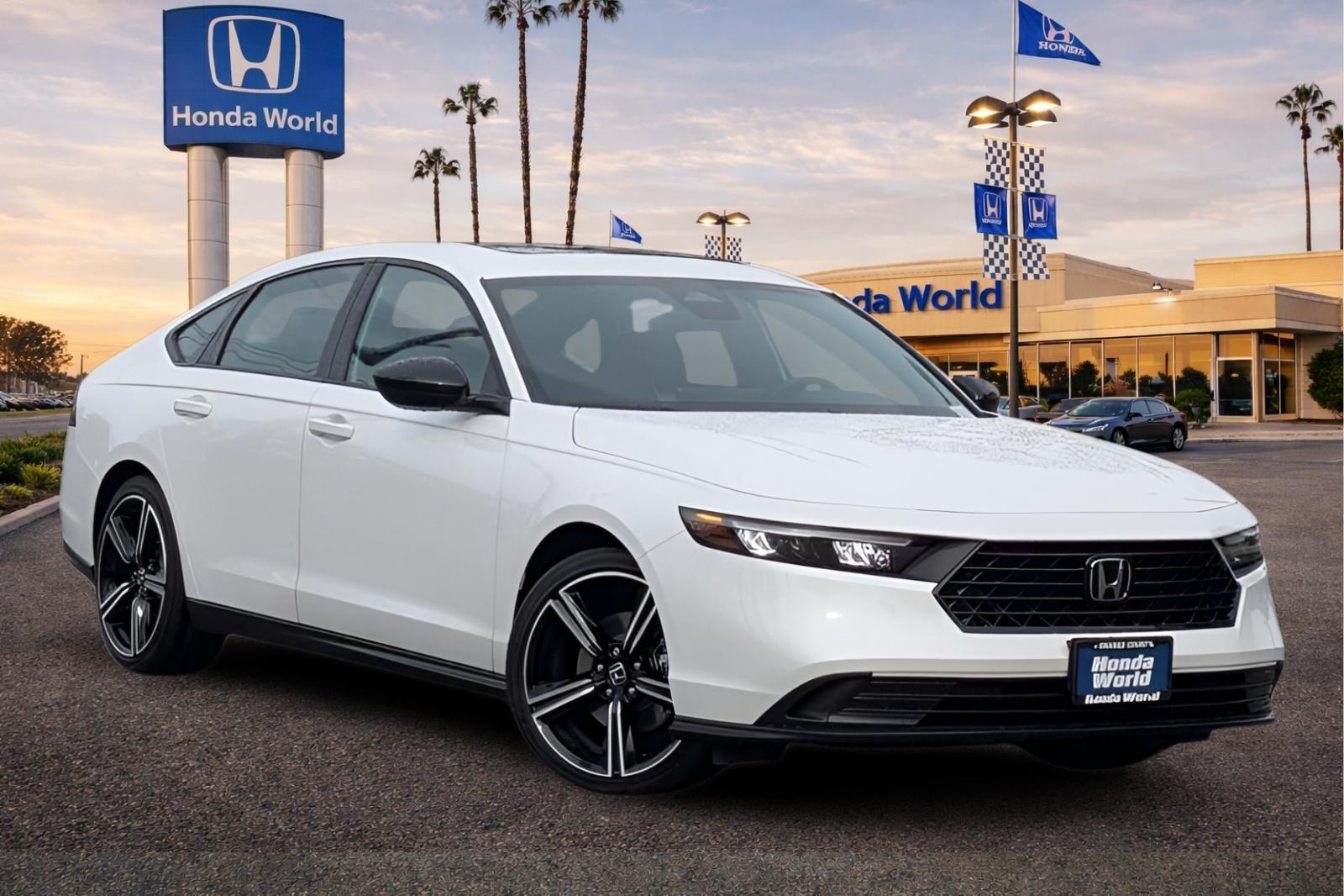 New 2026 Platinum White Pearl Honda Sport image 2