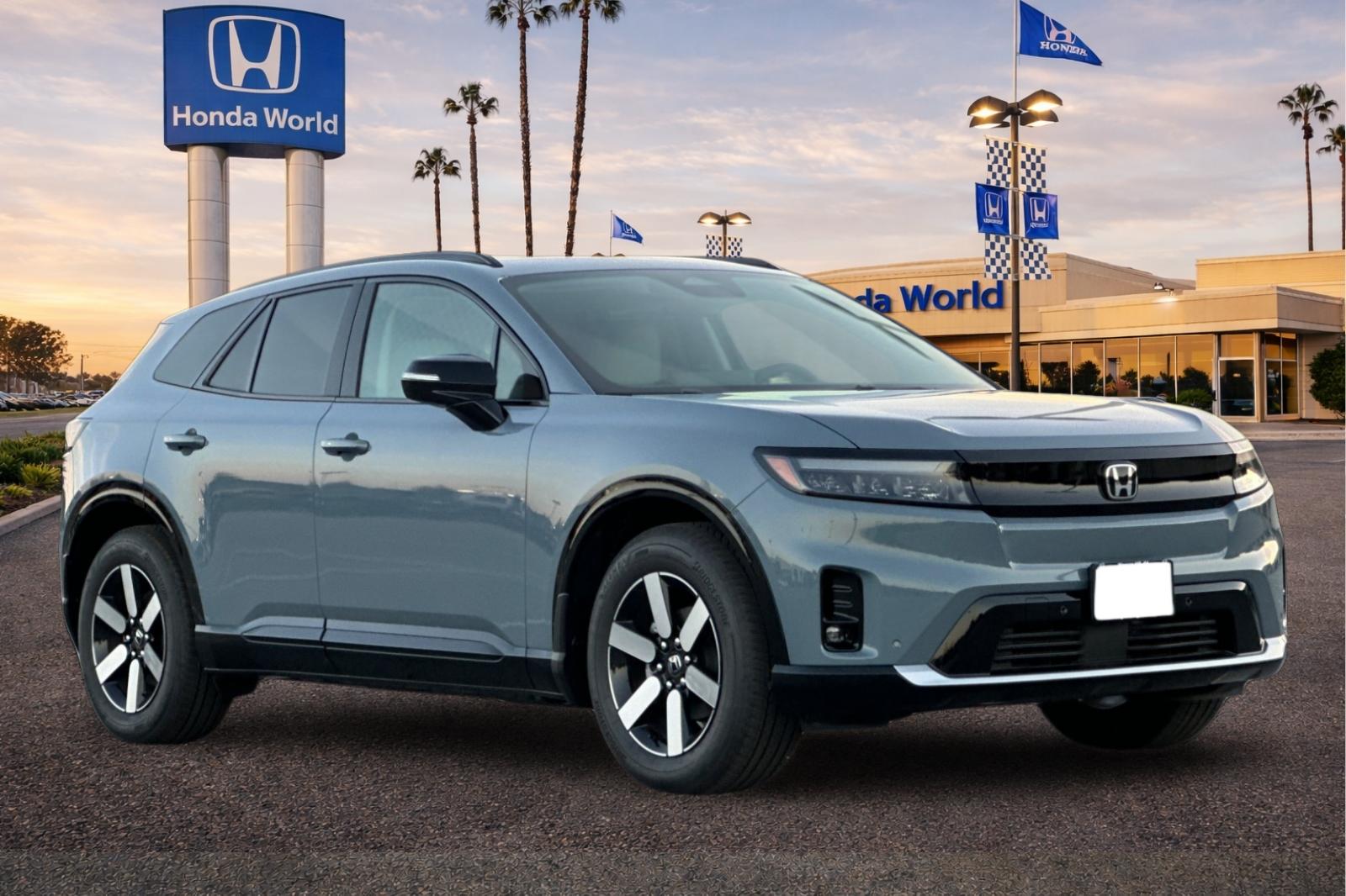 New 2026 Sonic Gray Pearl Honda Touring image 2
