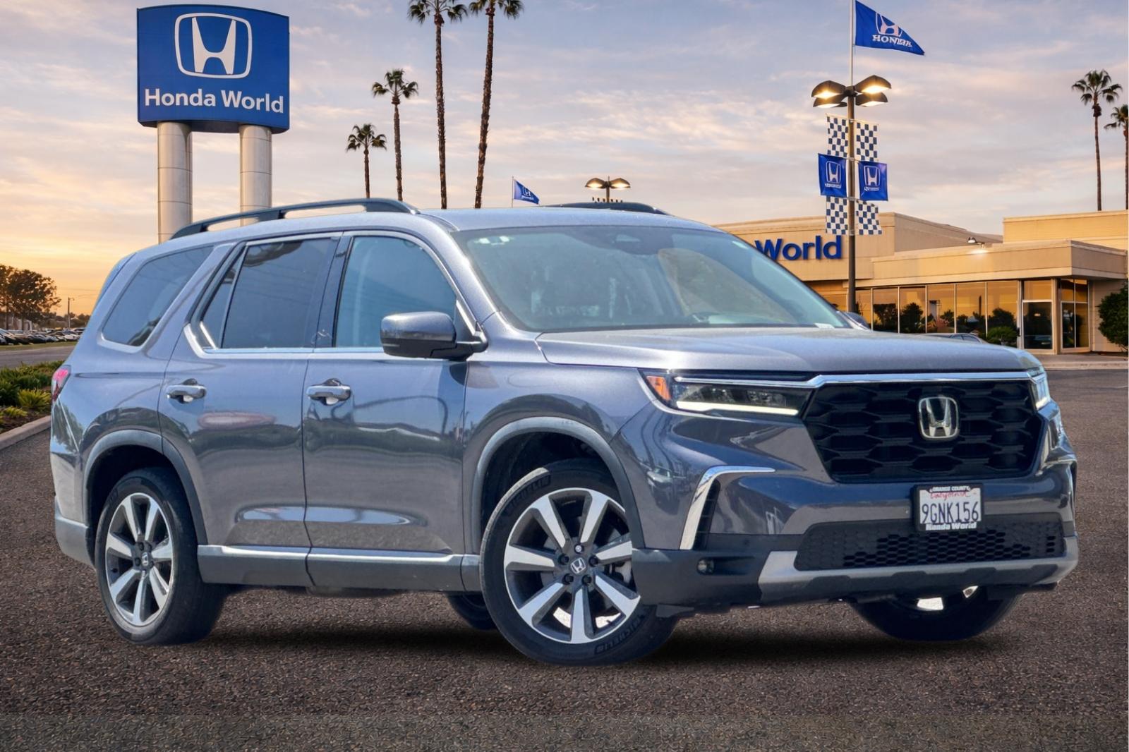 Used 2023 Modern Steel Metallic Honda 2WD TRG image 2