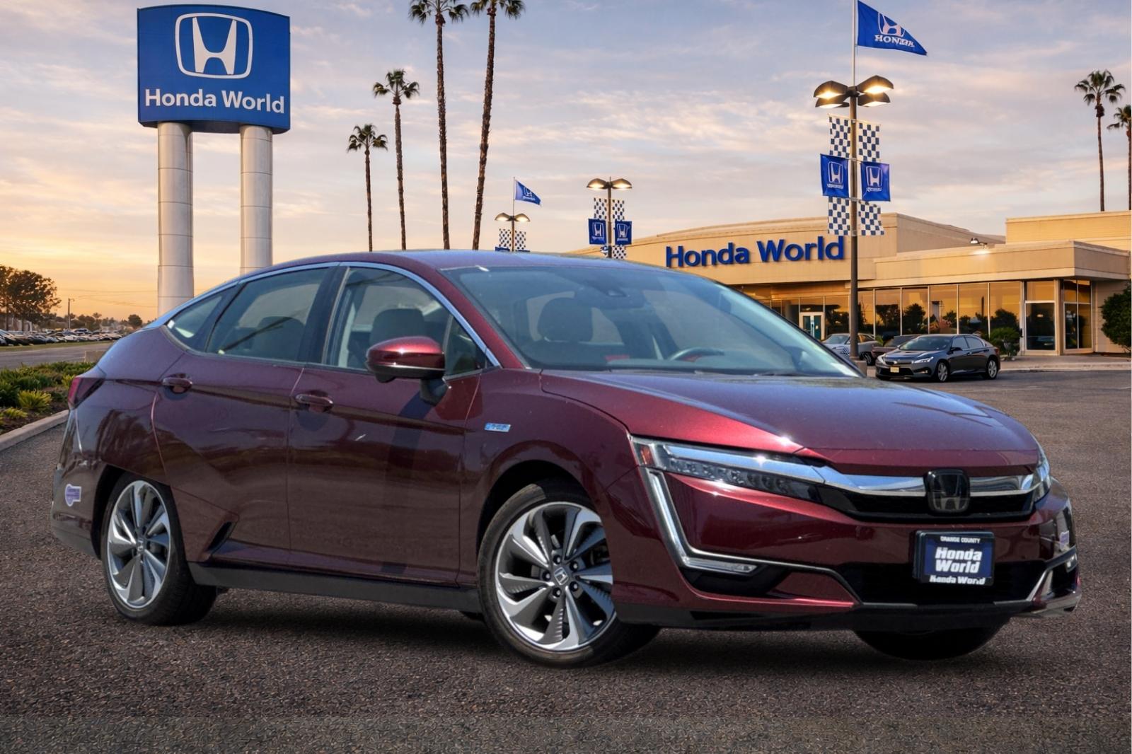Certified Used 2019 Crimson Pearl Honda Base image 2