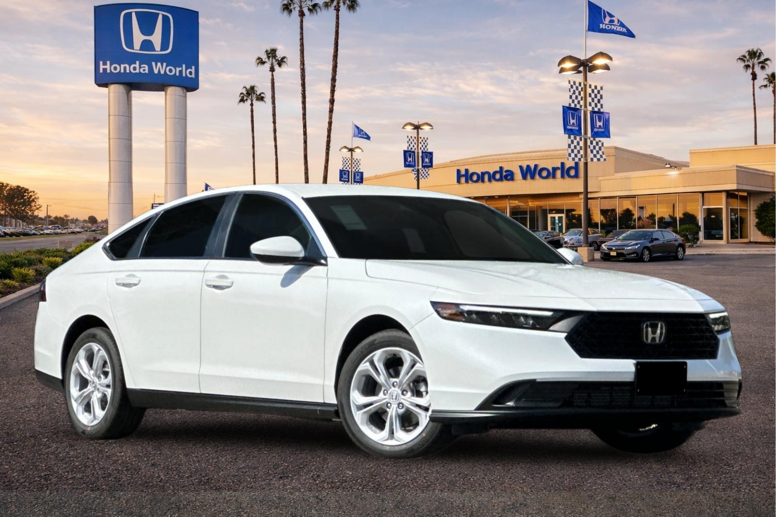 New 2026 Platinum White Pearl Honda LX image 2