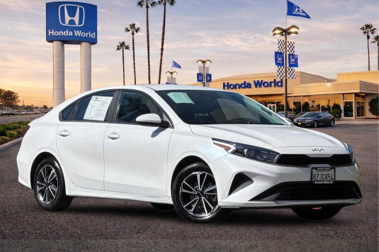 Used 2022 Kia FORTE LXS with VIN 3KPF24AD5NE439514 for sale in Westminster, CA
