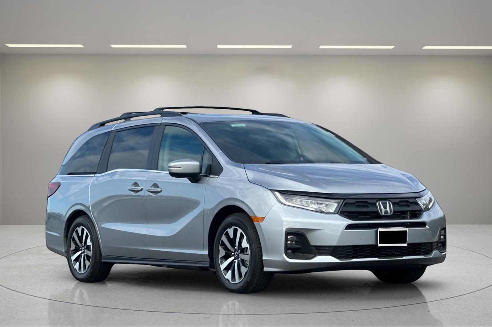 New 2026 Solar Silver Metallic Honda EX-L image 2