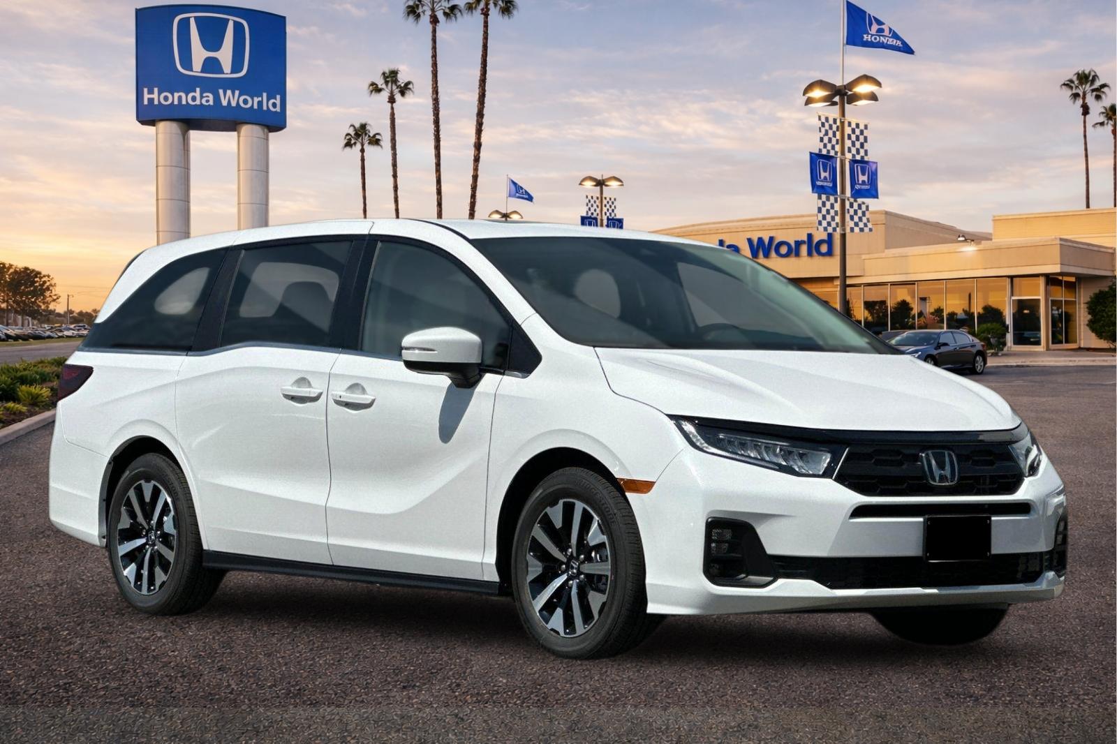 New 2026 Platinum White Pearl Honda EX-L image 2