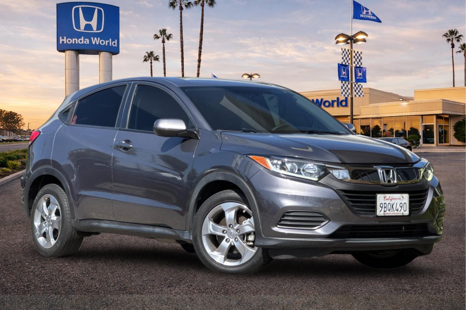 Certified Used 2022 Modern Steel Metallic Honda LX image 2