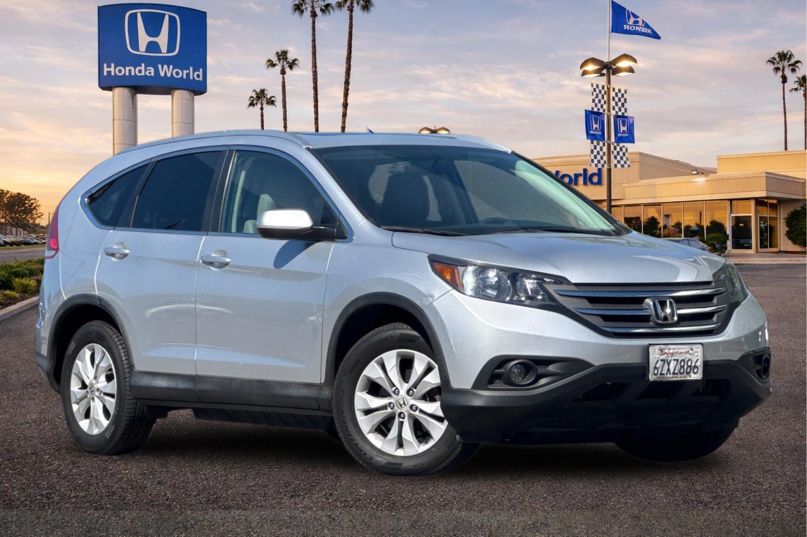 Used 2013 White Diamond Pearl Honda EX-L image 2