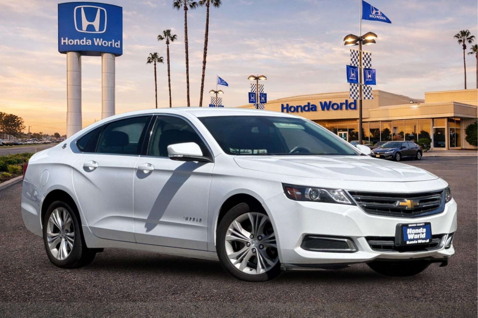 Used 2014 Summit White Chevrolet LT image 2