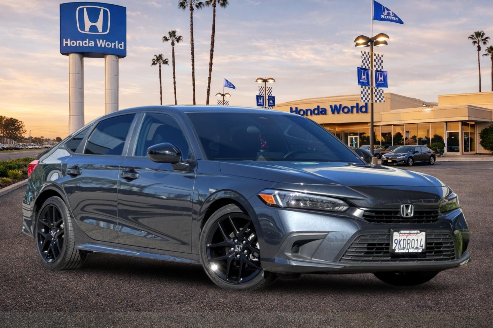 Certified Used 2024 Meteorite Gray Metallic Honda 2.0L 4D SPORT image 2