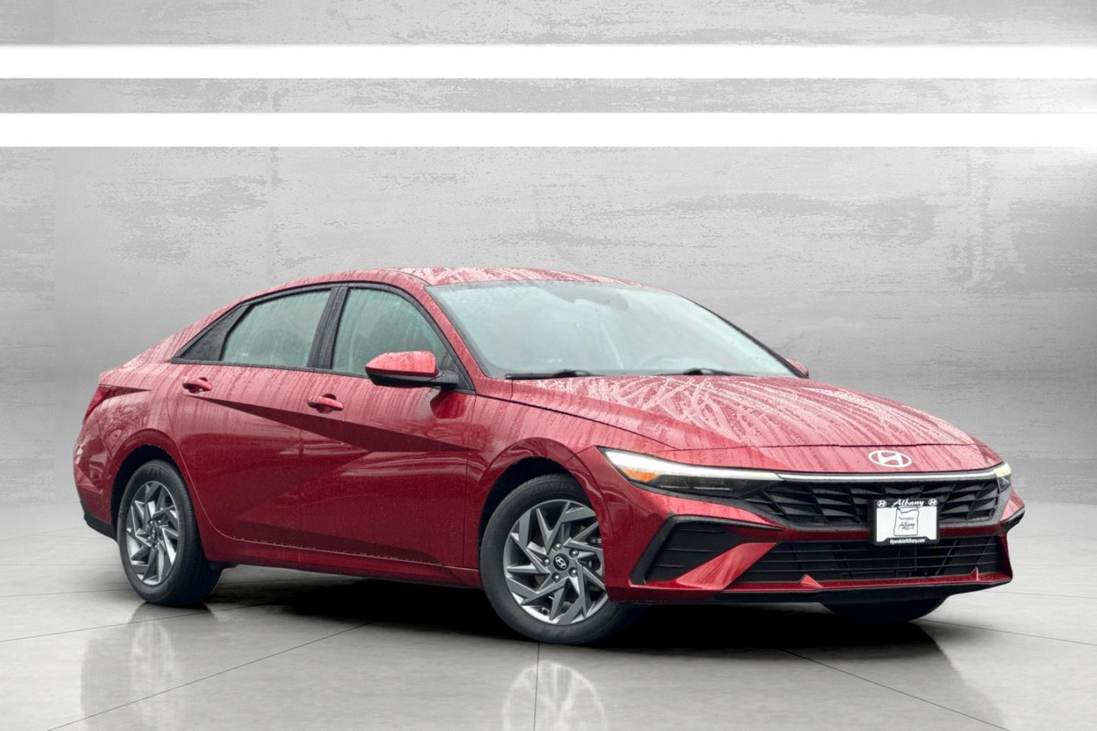 2024 Hyundai Elantra SEL's photo