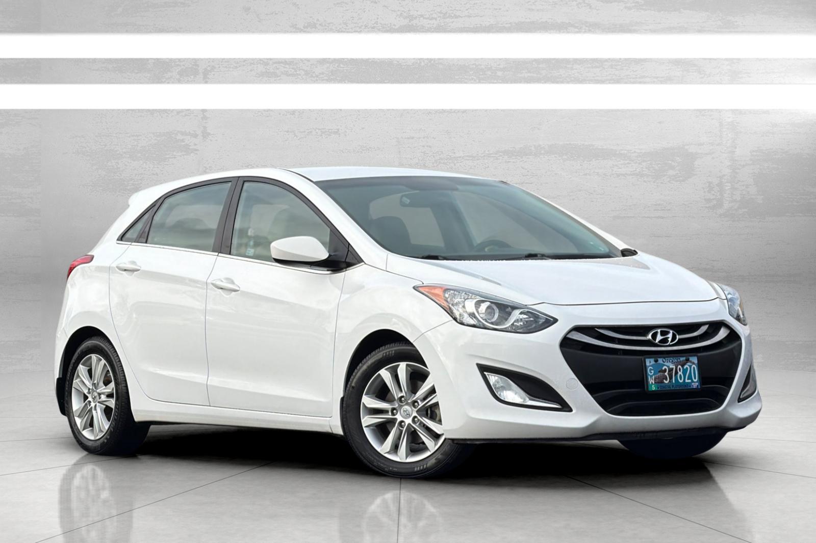 2013 Hyundai Elantra GT Base's photo
