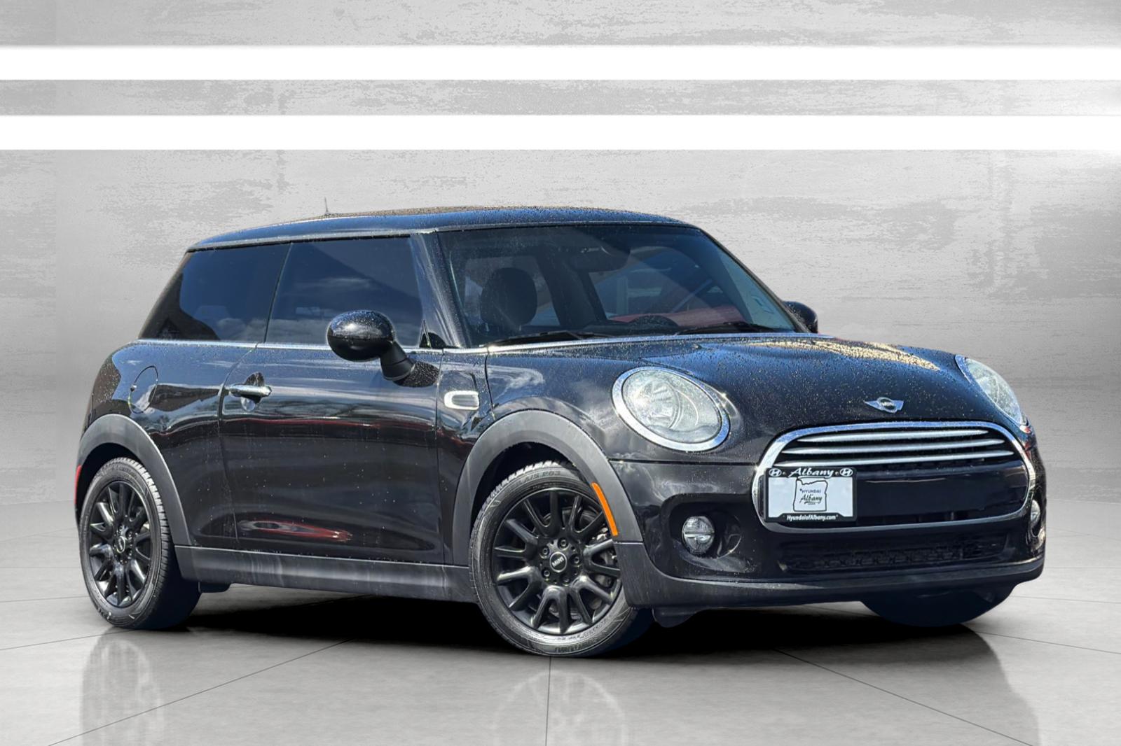 Used 2015 MINI Cooper Base with VIN WMWXM5C5XF3B34268 for sale in Corvallis, OR