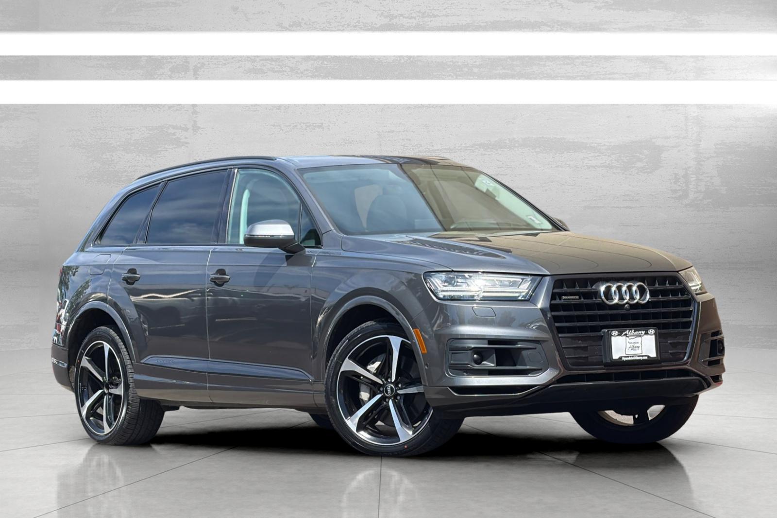 Used 2019 Gray Audi 55 Prestige image 2